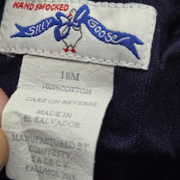 Silly Goose Baby's Size 18 Months Hand Smocked Santas Christmas One Piece Pants - Picture 4 of 4